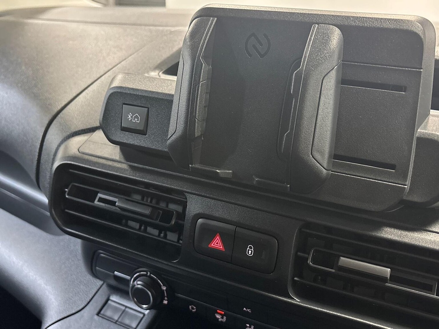 Used Peugeot Expert 2025 for sale - 76904987: Photo 11