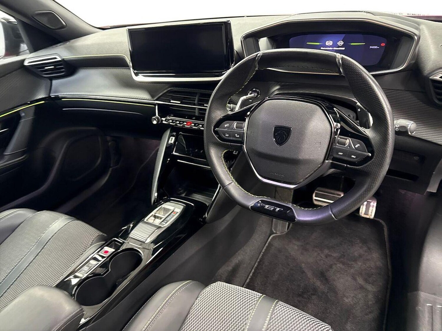 Used Peugeot 2008 2024 for sale - 78193827: Photo 17