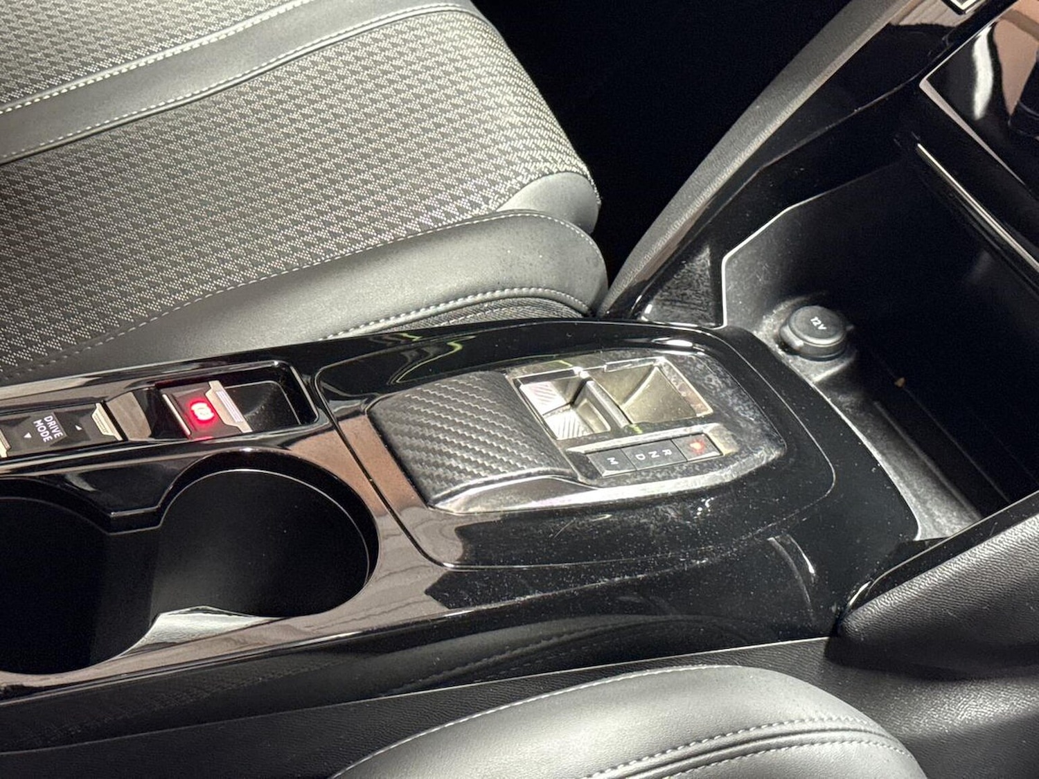 Used Peugeot 208 2023 for sale - 76531381: Photo 13