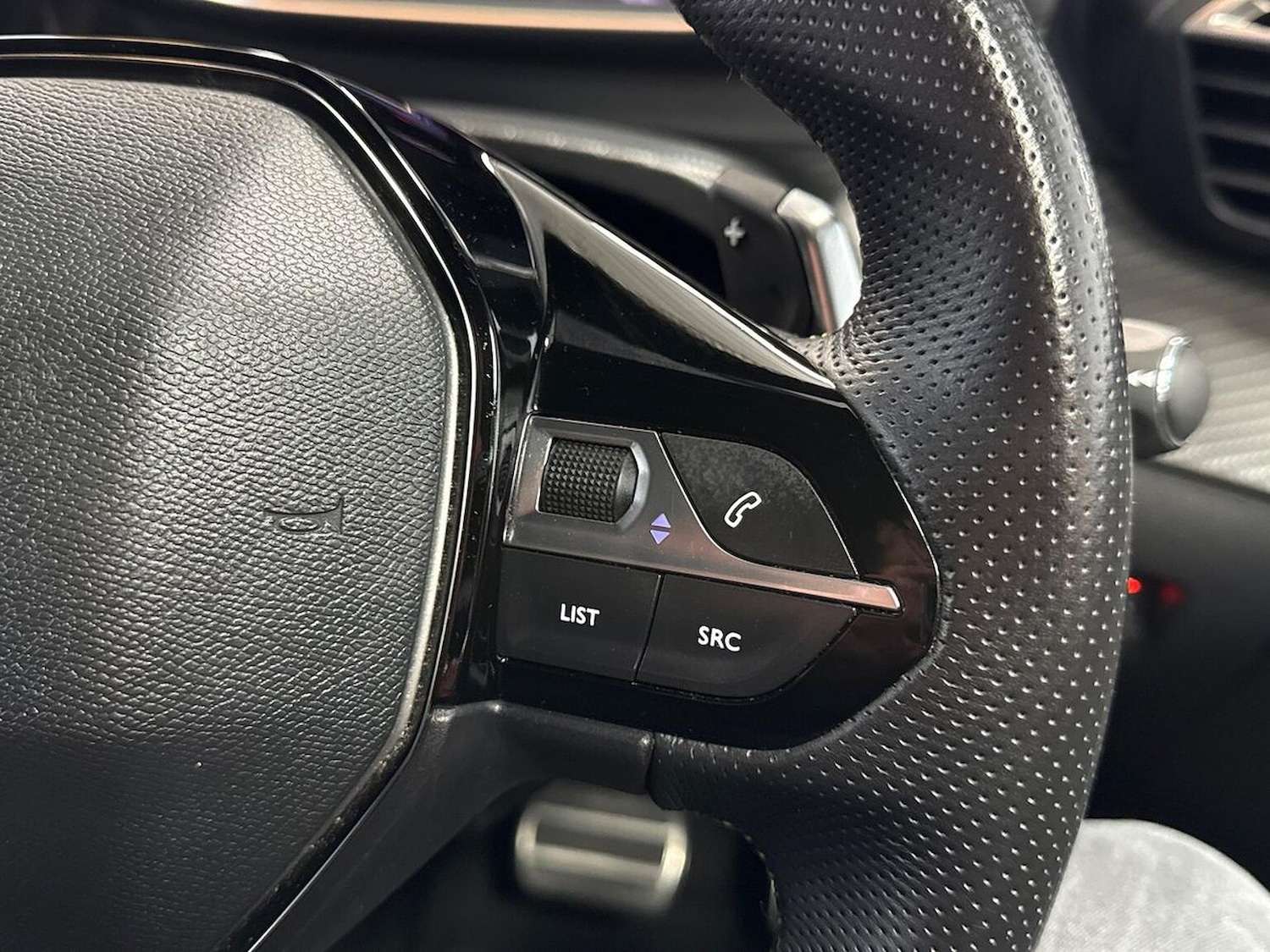 Used Peugeot 208 2023 for sale - 76531381: Photo 24