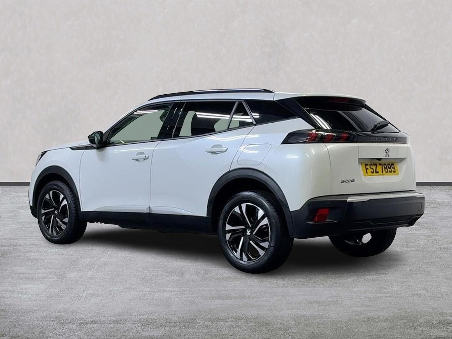 Used Peugeot 2008 2022 for sale - 76461831: Photo 2