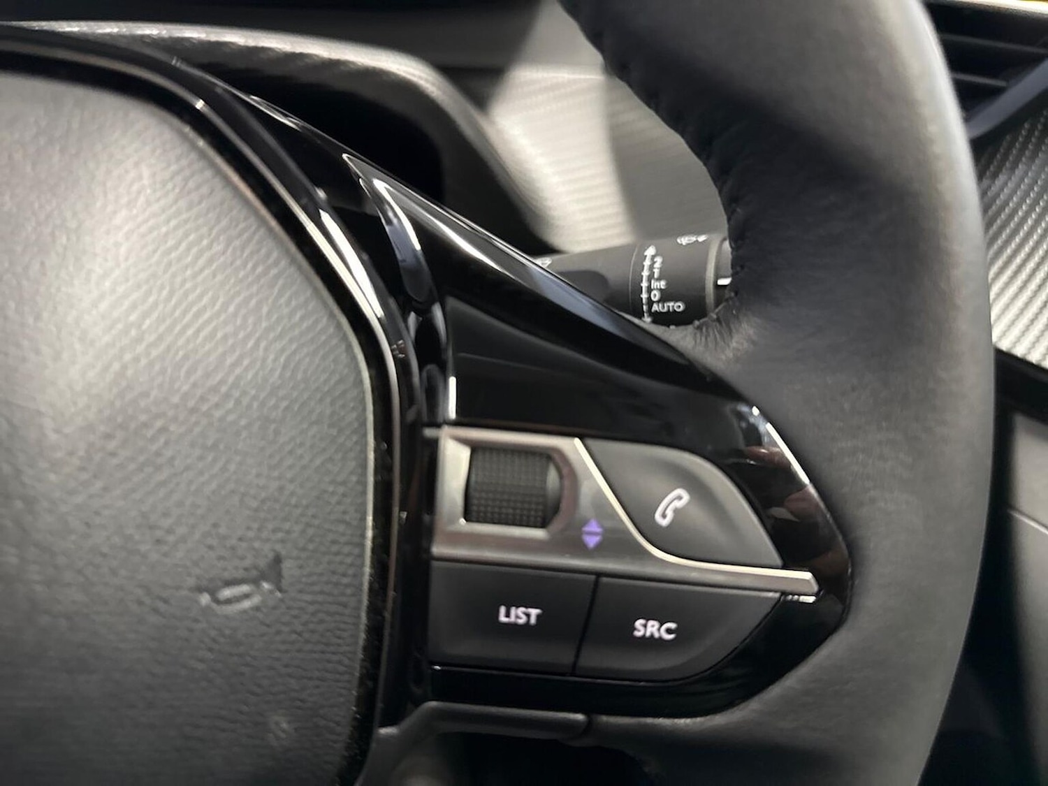 Used Peugeot 2008 2022 for sale - 76461831: Photo 25