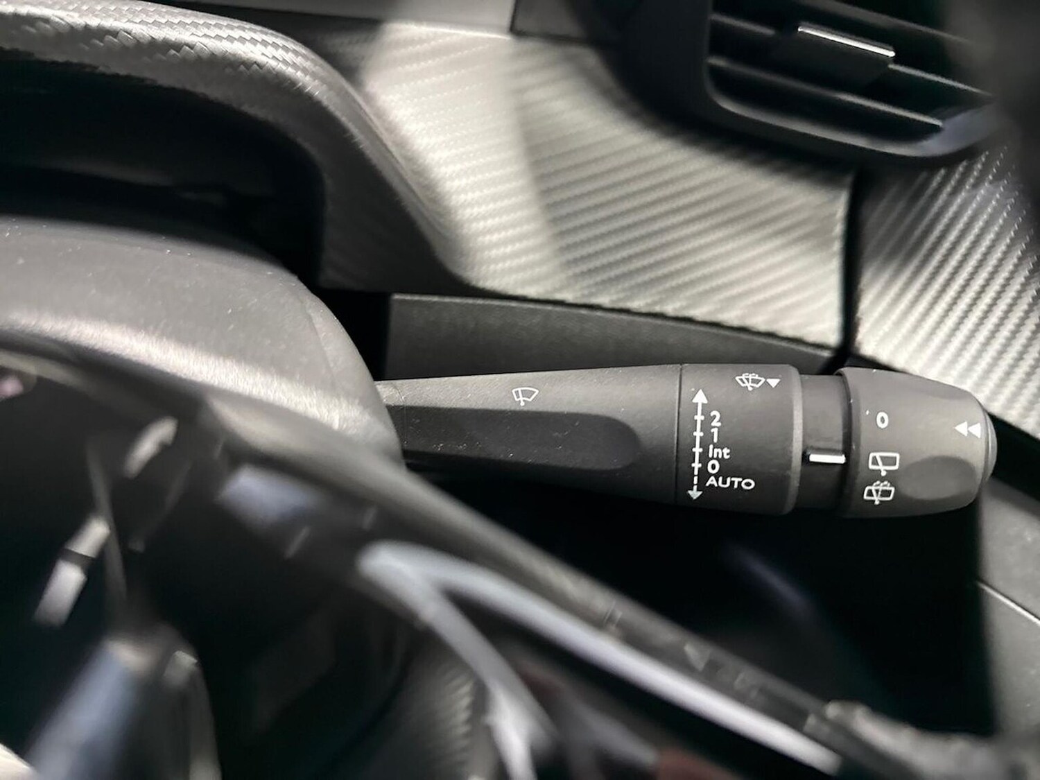 Used Peugeot 2008 2022 for sale - 76461831: Photo 26