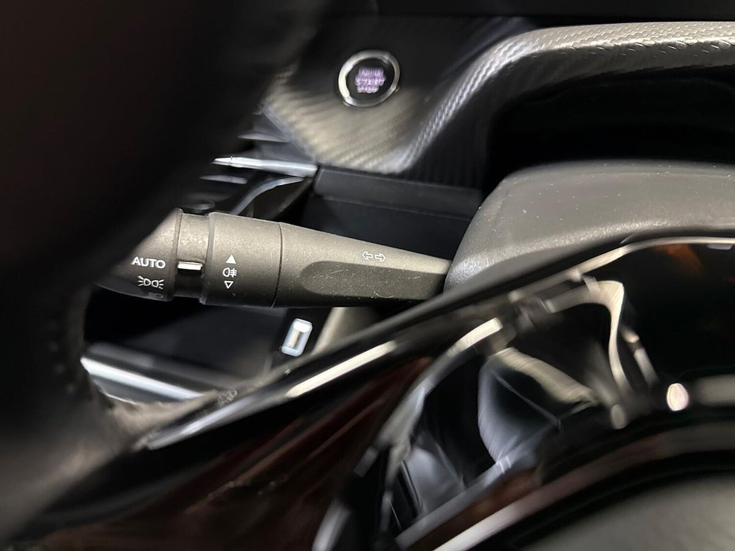 Used Peugeot 2008 2022 for sale - 76461831: Photo 27