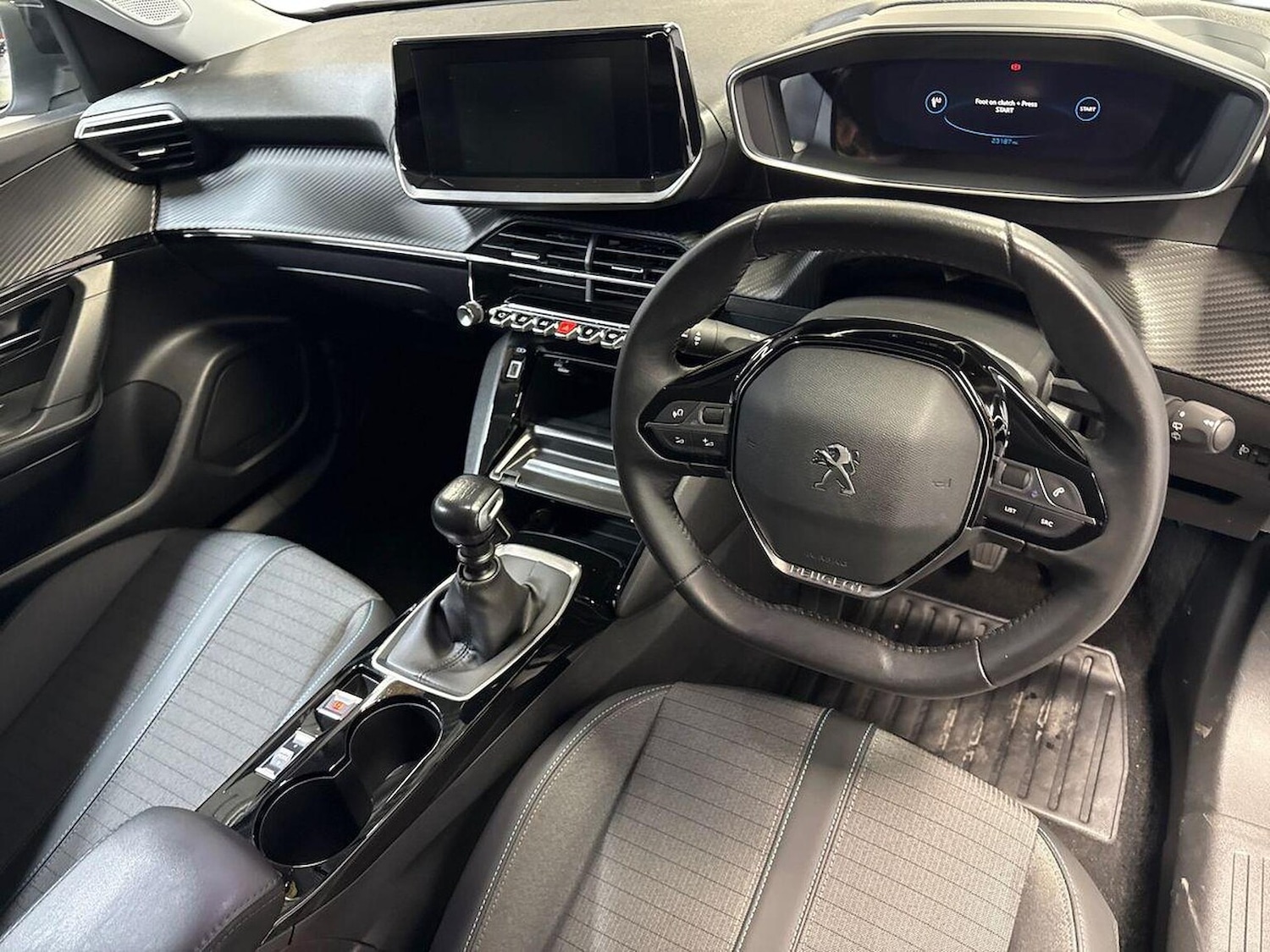 Used Peugeot 2008 2022 for sale - 76461831: Photo 9