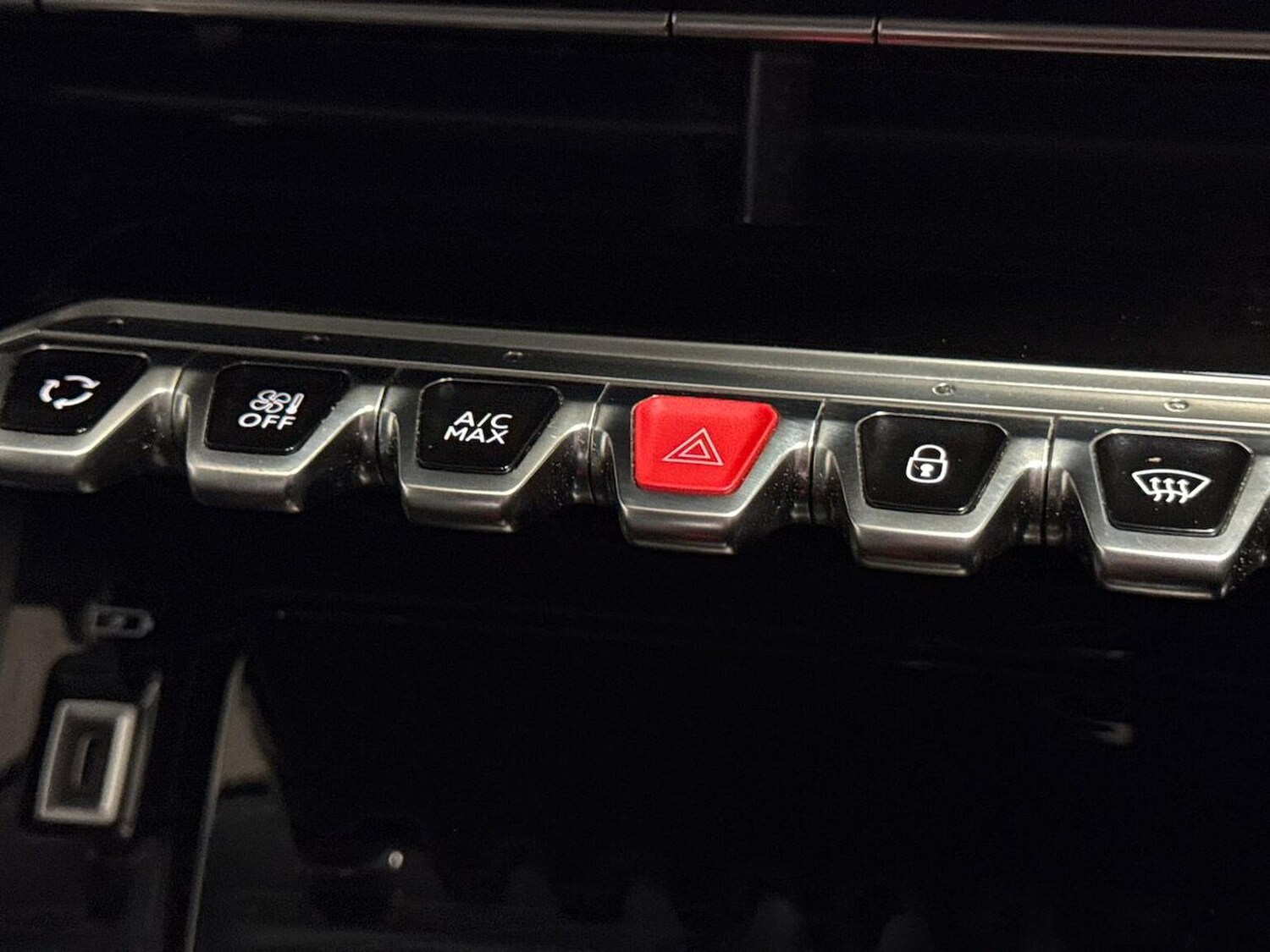 Used Peugeot 208 2021 for sale - 76047763: Photo 22