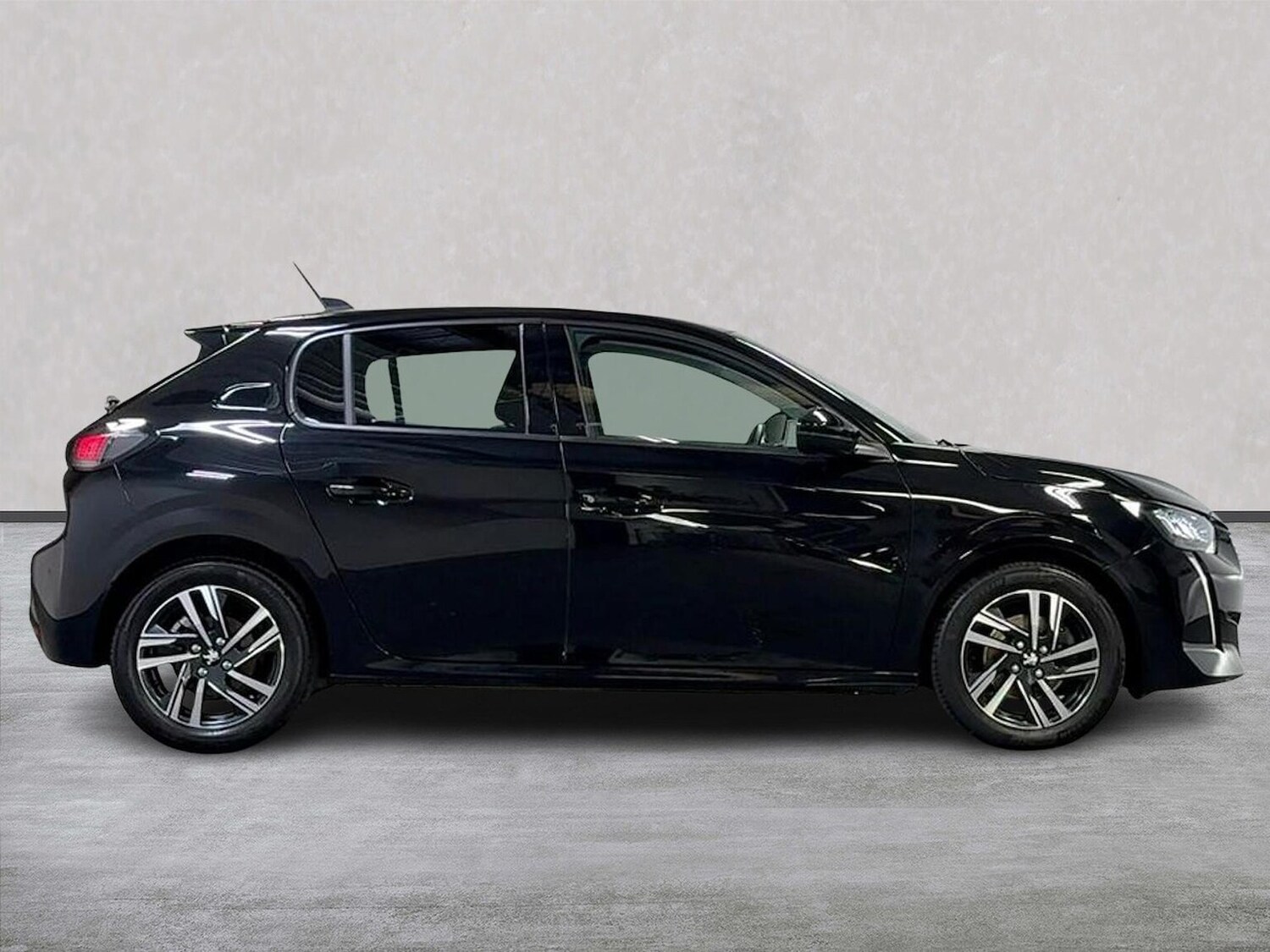 Used Peugeot 208 2021 for sale - 76047763: Photo 3