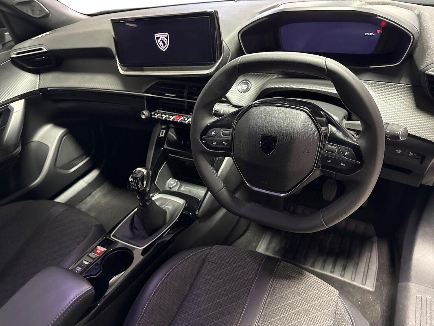 Used Peugeot 2008 2023 for sale - 76352482: Photo 15