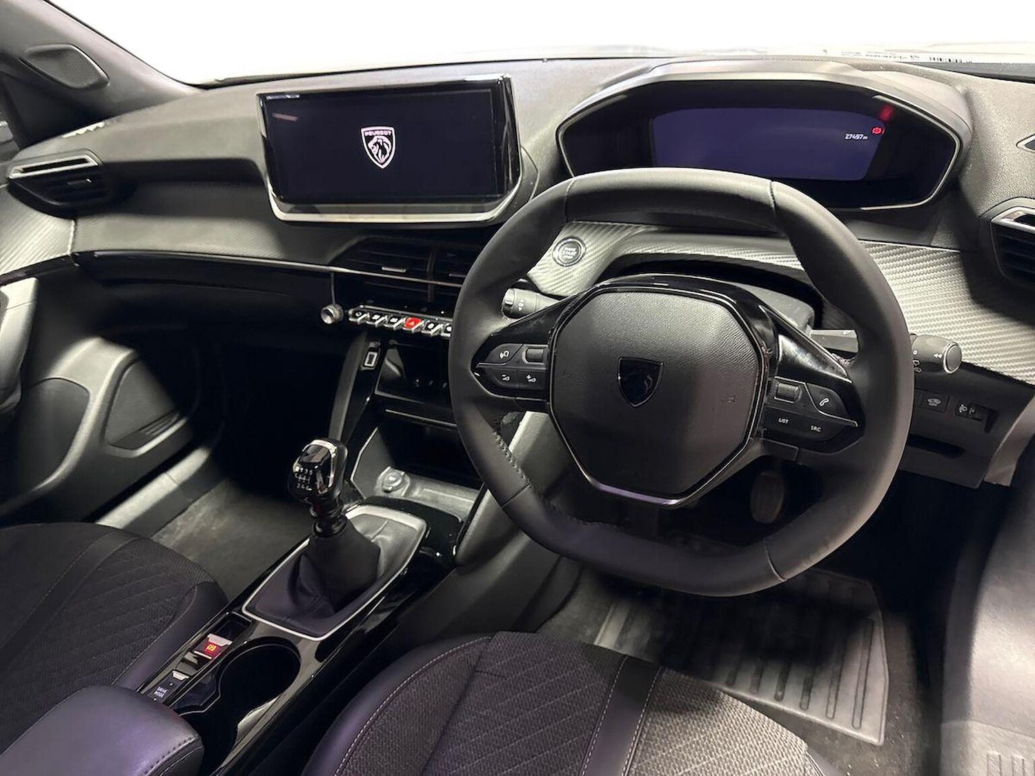 Used Peugeot 2008 2023 for sale - 76352482: Photo 9
