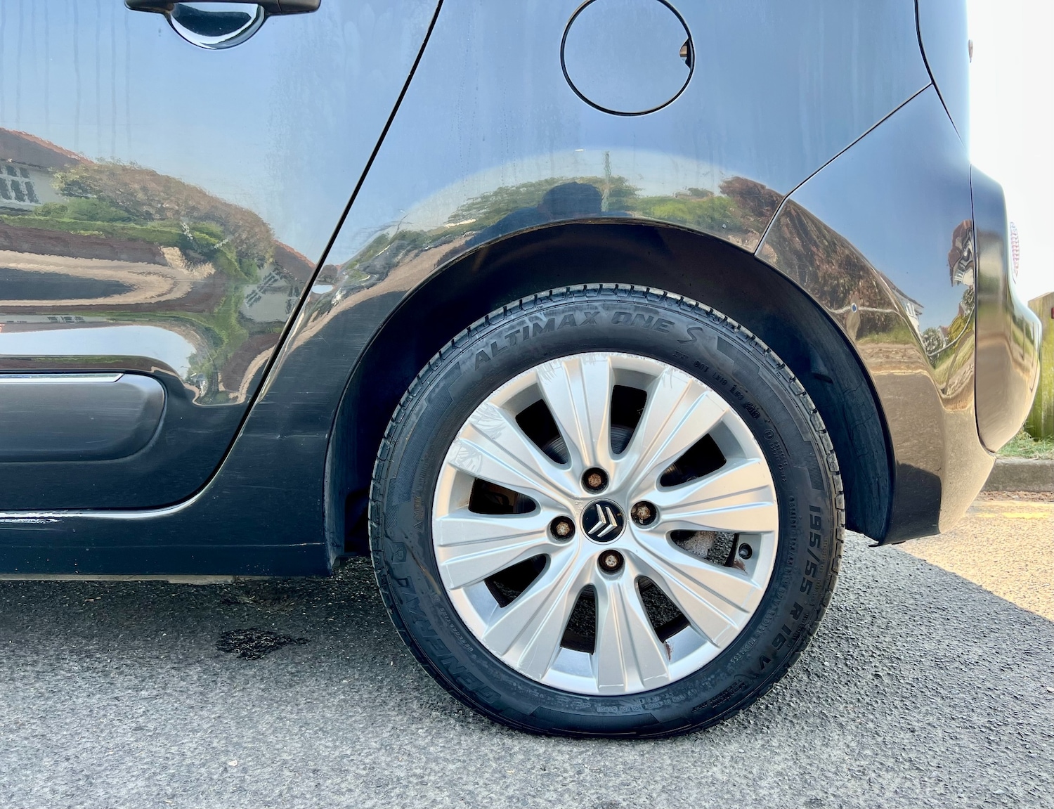 Vehicle 8