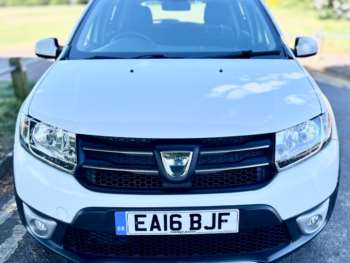 Used Dacia Sandero Stepway 2016 for sale - 74732694: Photo