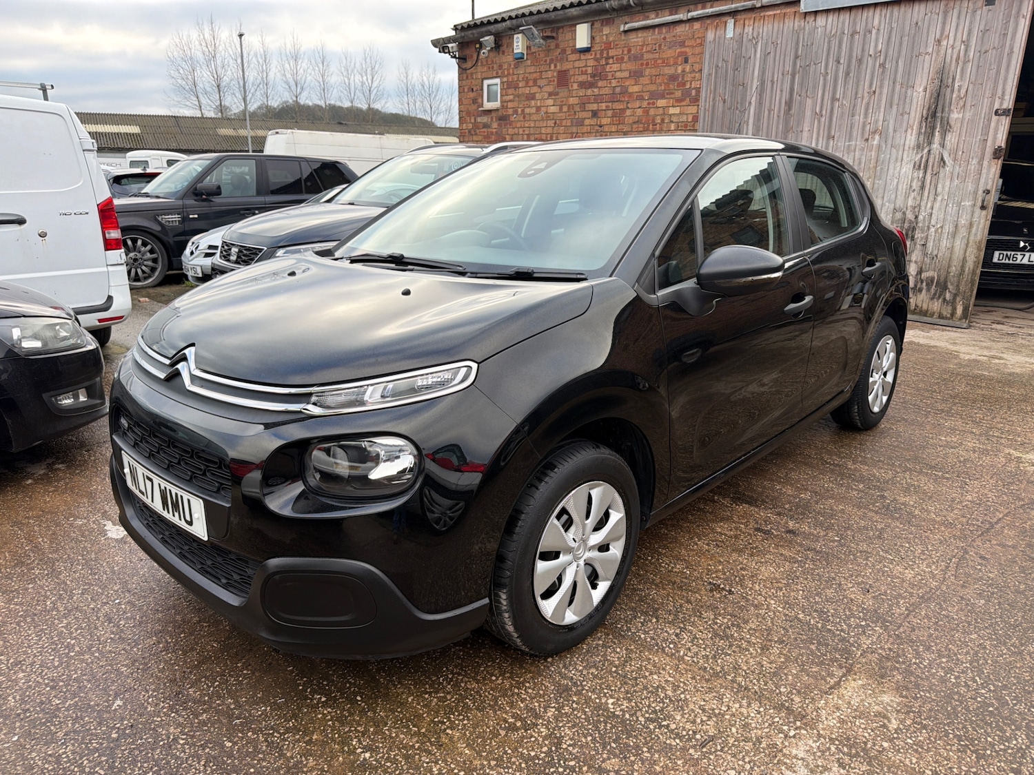 Used Citroen C3 2017 for sale - 77432881: Photo 2