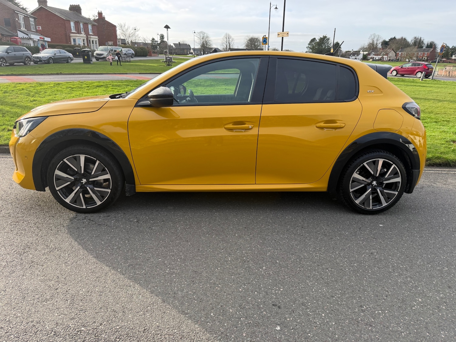 Used Peugeot 208 2021 for sale - 77321829: Photo 7