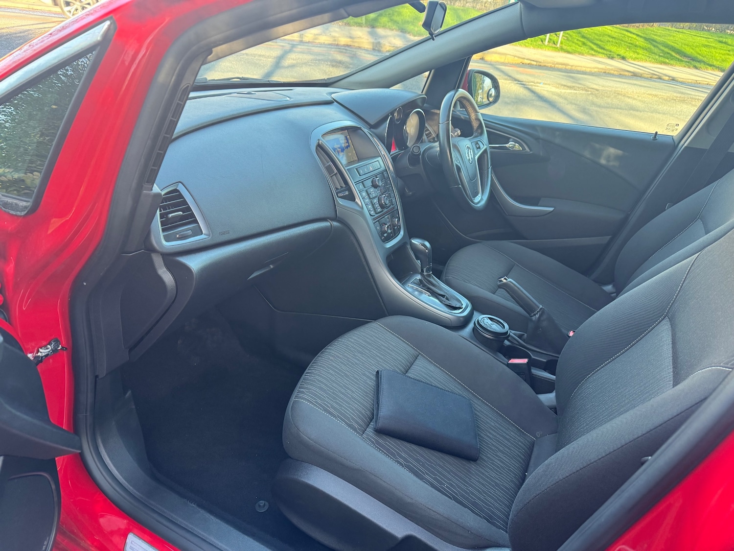 Used Vauxhall Astra 2013 for sale - 76483294: Photo 13