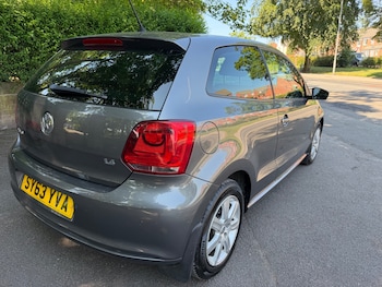 Used Volkswagen Polo 2014 for sale - 79150487: Photo