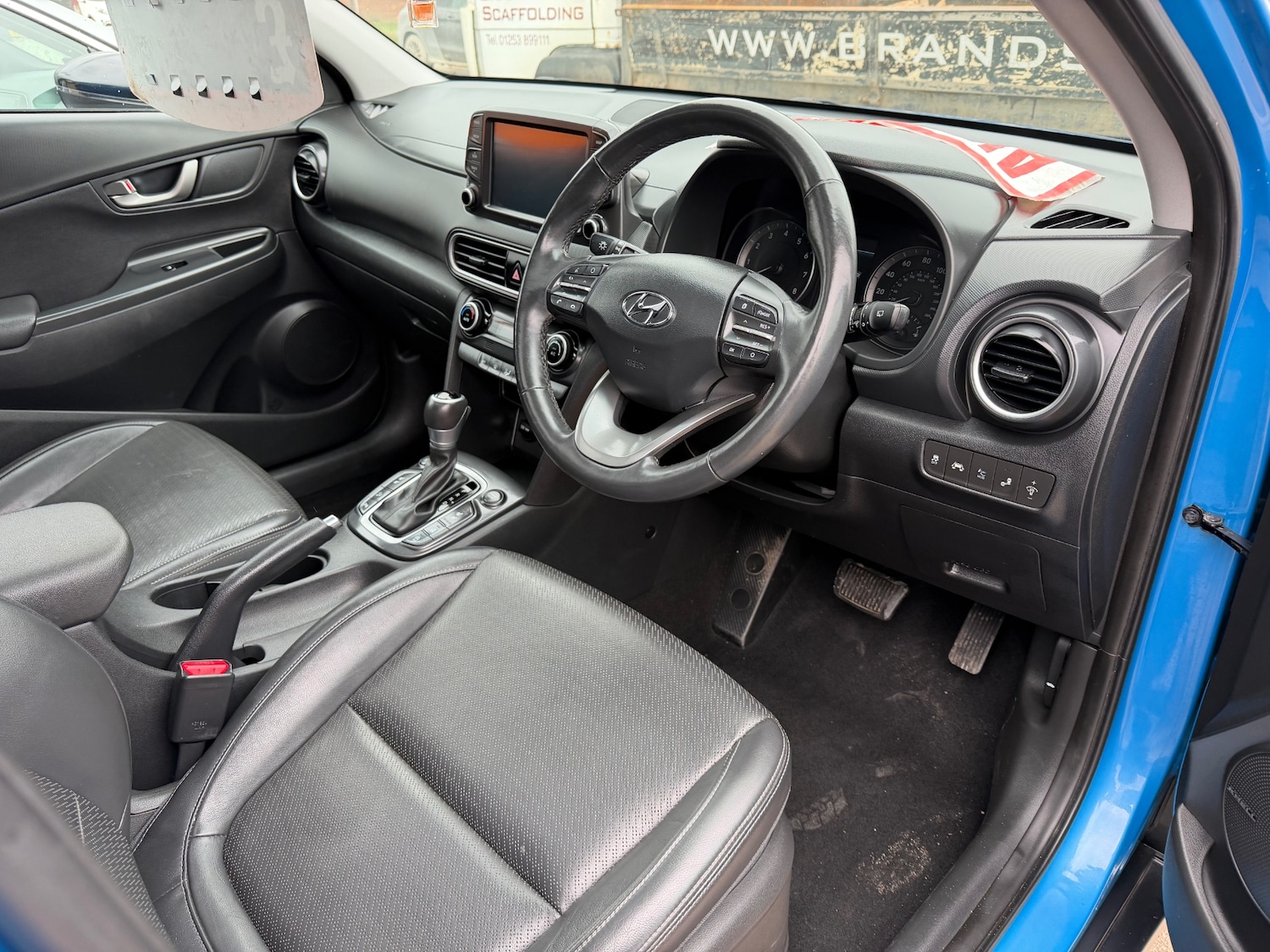 Used Hyundai KONA 2018 for sale - 77540111: Photo 3