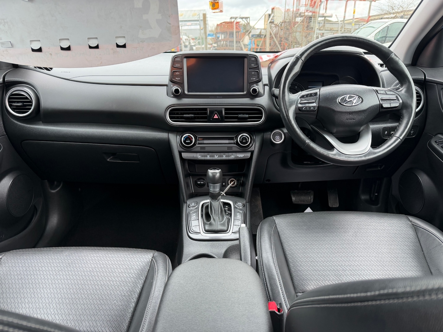 Used Hyundai KONA 2018 for sale - 77540111: Photo 4
