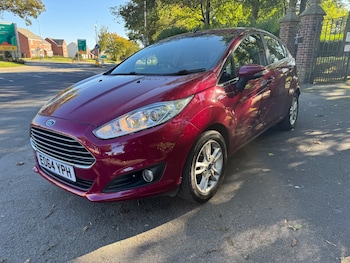Used Ford Fiesta 2014 for sale - 76062563: Photo