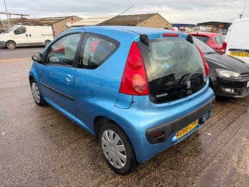 Used Peugeot 107 2008 for sale - 77478209: Photo