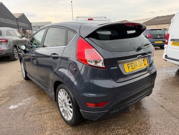 Used Ford Fiesta 2014 for sale - 78523457: Photo