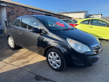 Vauxhall - Corsa