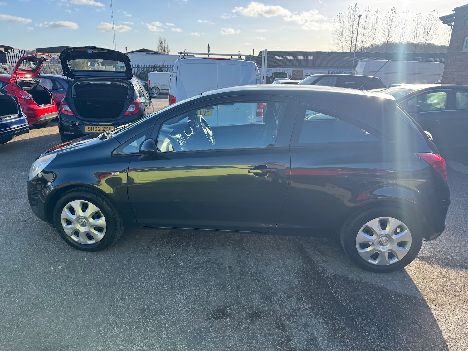 Used Vauxhall Corsa 2012 for sale - 76594766: Photo 5