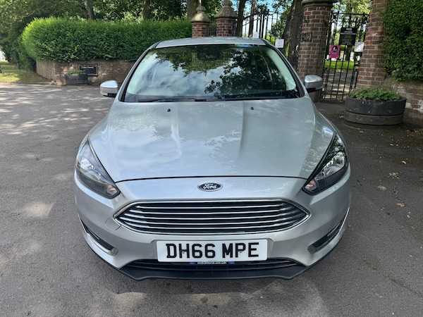 Used Ford Focus 2017 for sale - 75328559: Photo 9