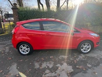 Used Ford Fiesta 2017 for sale - 76594901: Photo