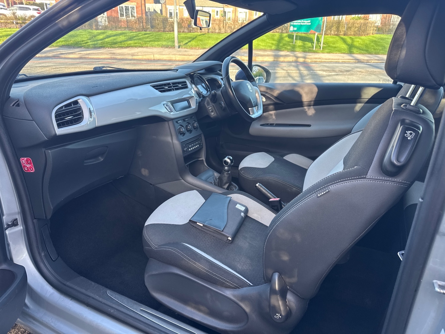 Used Citroen DS3 2014 for sale - 76594703: Photo 9