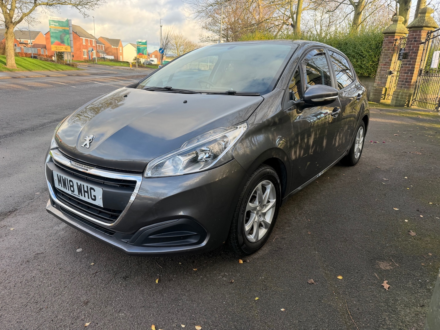 Used Peugeot 208 2018 for sale - 77100604: Photo 2