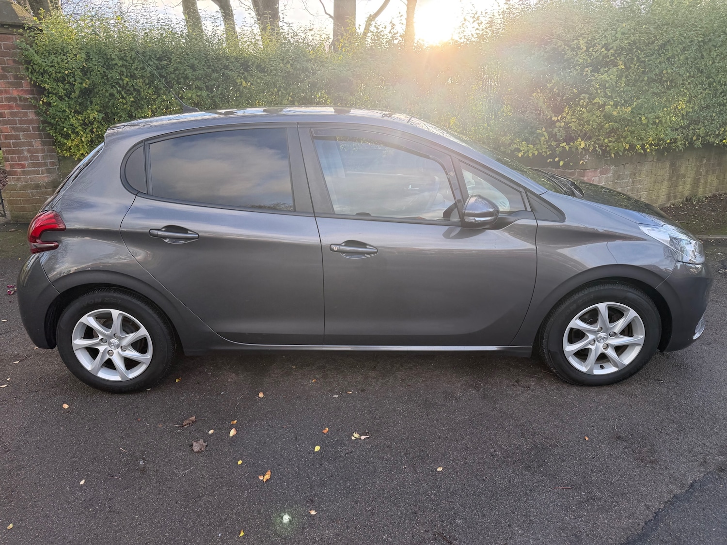 Used Peugeot 208 2018 for sale - 77100604: Photo 6