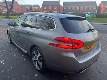 Used Peugeot 308 2018 for sale - 76436139: Photo