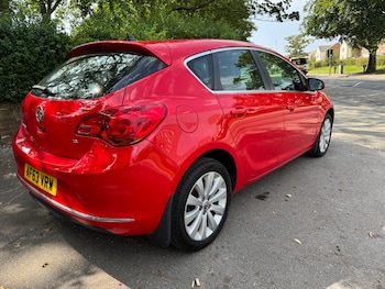 Used Vauxhall Astra 2013 for sale - 75366871: Photo