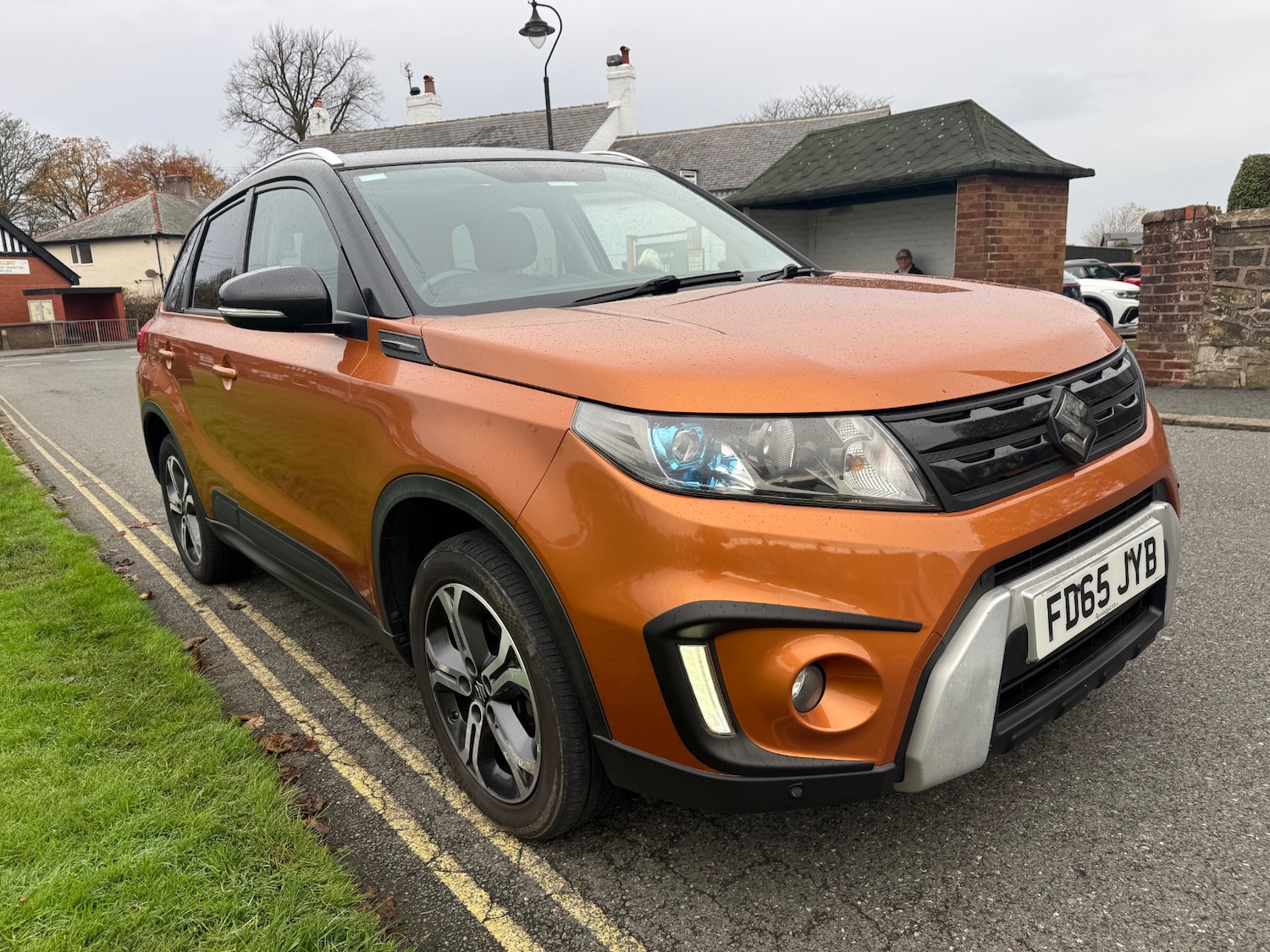 Used Suzuki Vitara 2015 for sale - 76576106: Photo 1