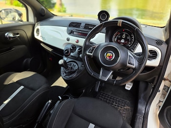 Used Abarth 595 2016 for sale - 79312747: Photo