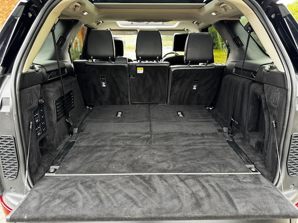 Used Land Rover Discovery 2017 for sale - 75644232: Photo 31