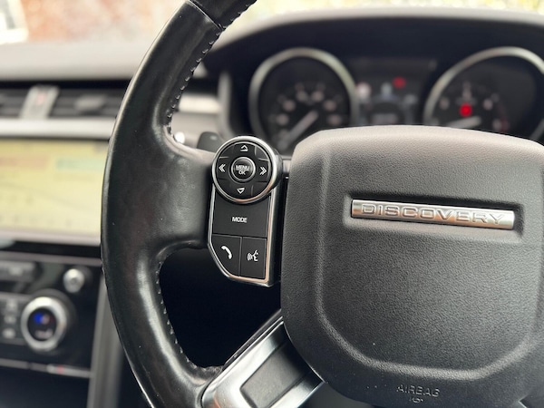 Used Land Rover Discovery 2017 for sale - 75644232: Photo 43