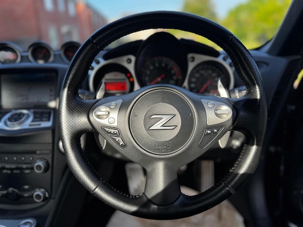 Used Nissan 370 Z 2010 for sale - 74723138: Photo 15