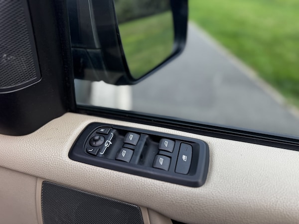 Used Land Rover Discovery 4 2010 for sale - 75836275: Photo 24