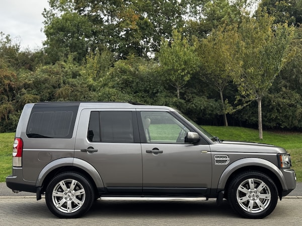 Used Land Rover Discovery 4 2010 for sale - 75836275: Photo 2