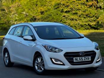 2015 - 1.6 CRDi Blue Drive SE Nav 5-Door