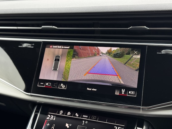 Used Audi SQ7 2021 for sale - 76023934: Photo 17