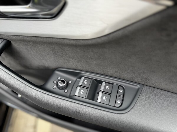 Used Audi SQ7 2021 for sale - 76023934: Photo 39