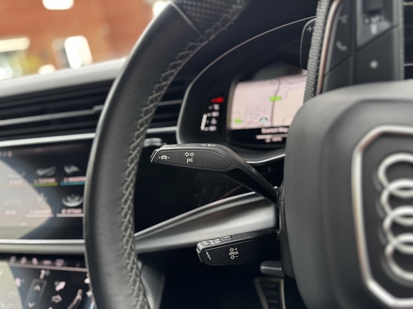 Used Audi SQ7 2021 for sale - 76023934: Photo 44