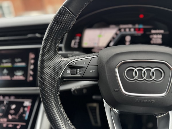 Used Audi SQ7 2021 for sale - 76023934: Photo 46