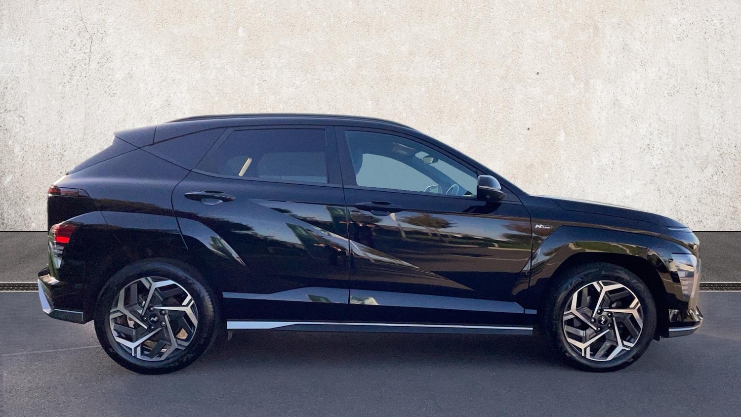 Used Hyundai KONA 2023 for sale - 76676097: Photo 4