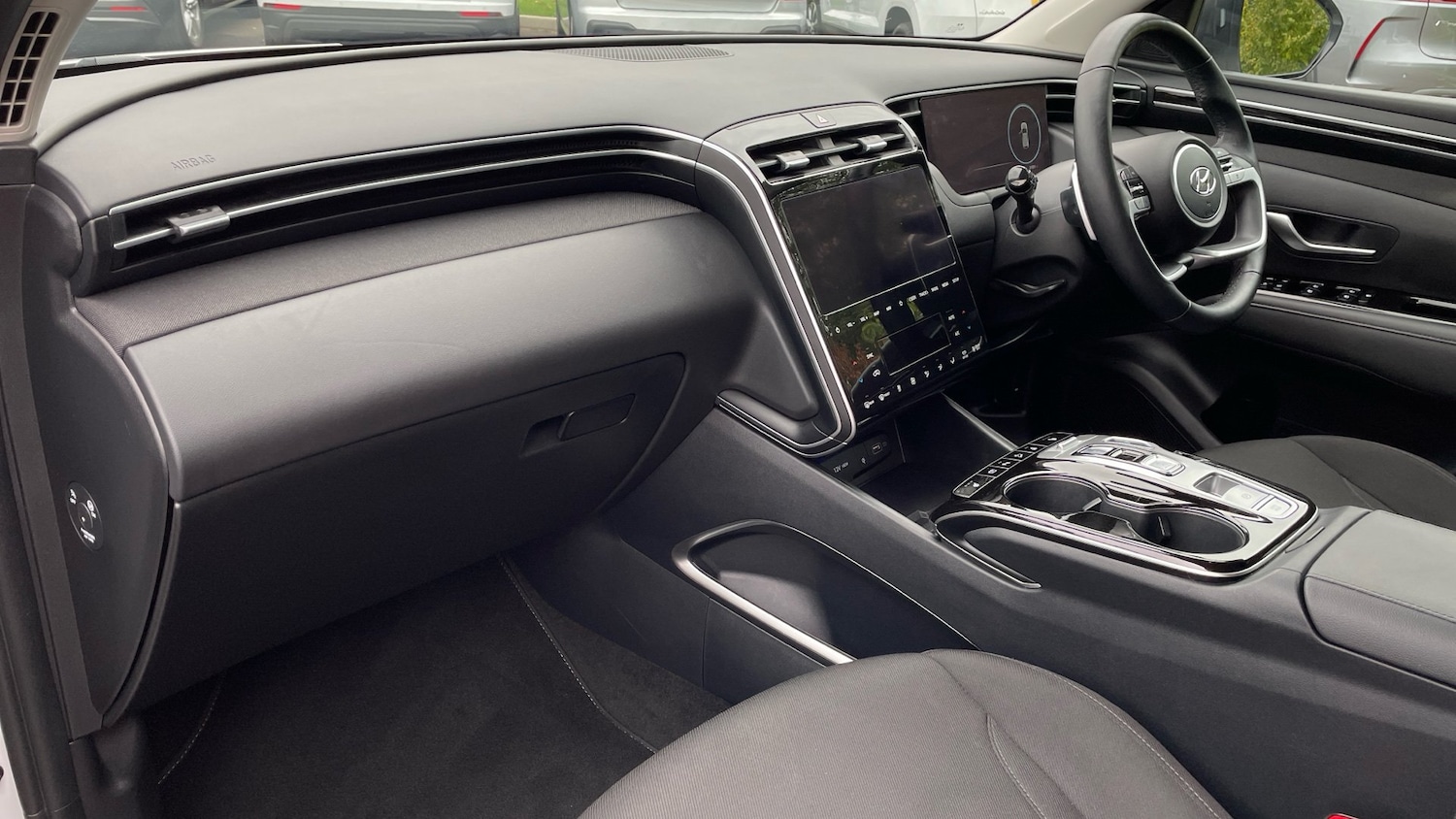 Used Hyundai TUCSON 2023 for sale - 76676361: Photo 2