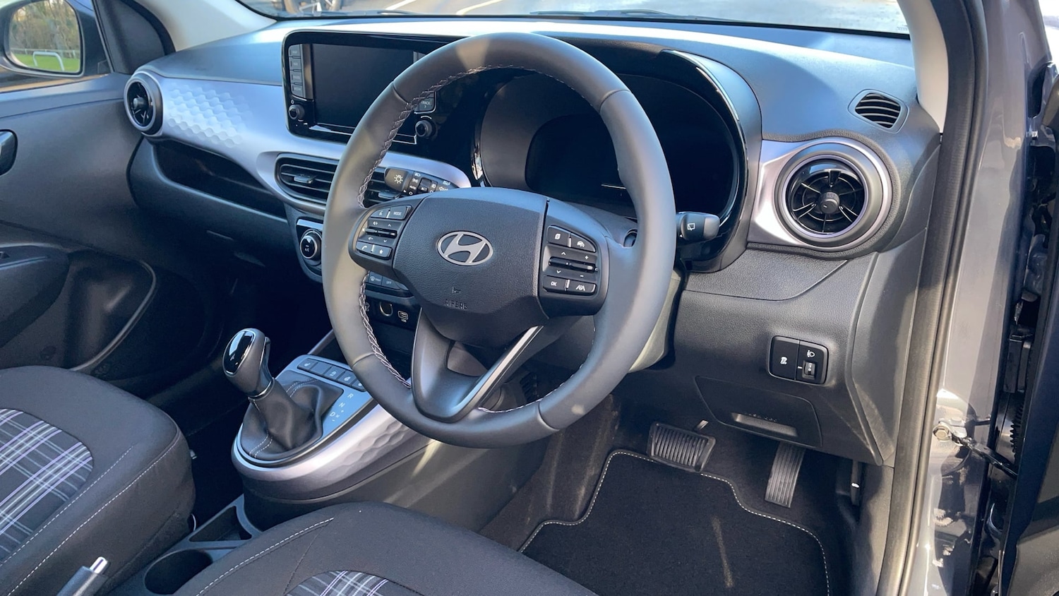 Used Hyundai i10 2025 for sale - 77258776: Photo 6