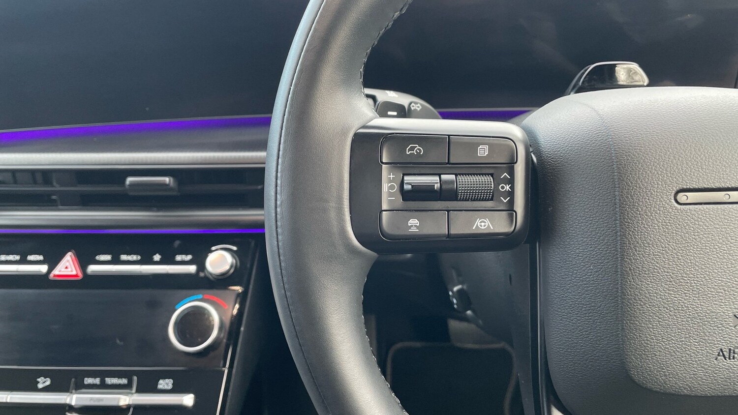 Used Hyundai Santa Fe 2024 for sale - 76987064: Photo 15