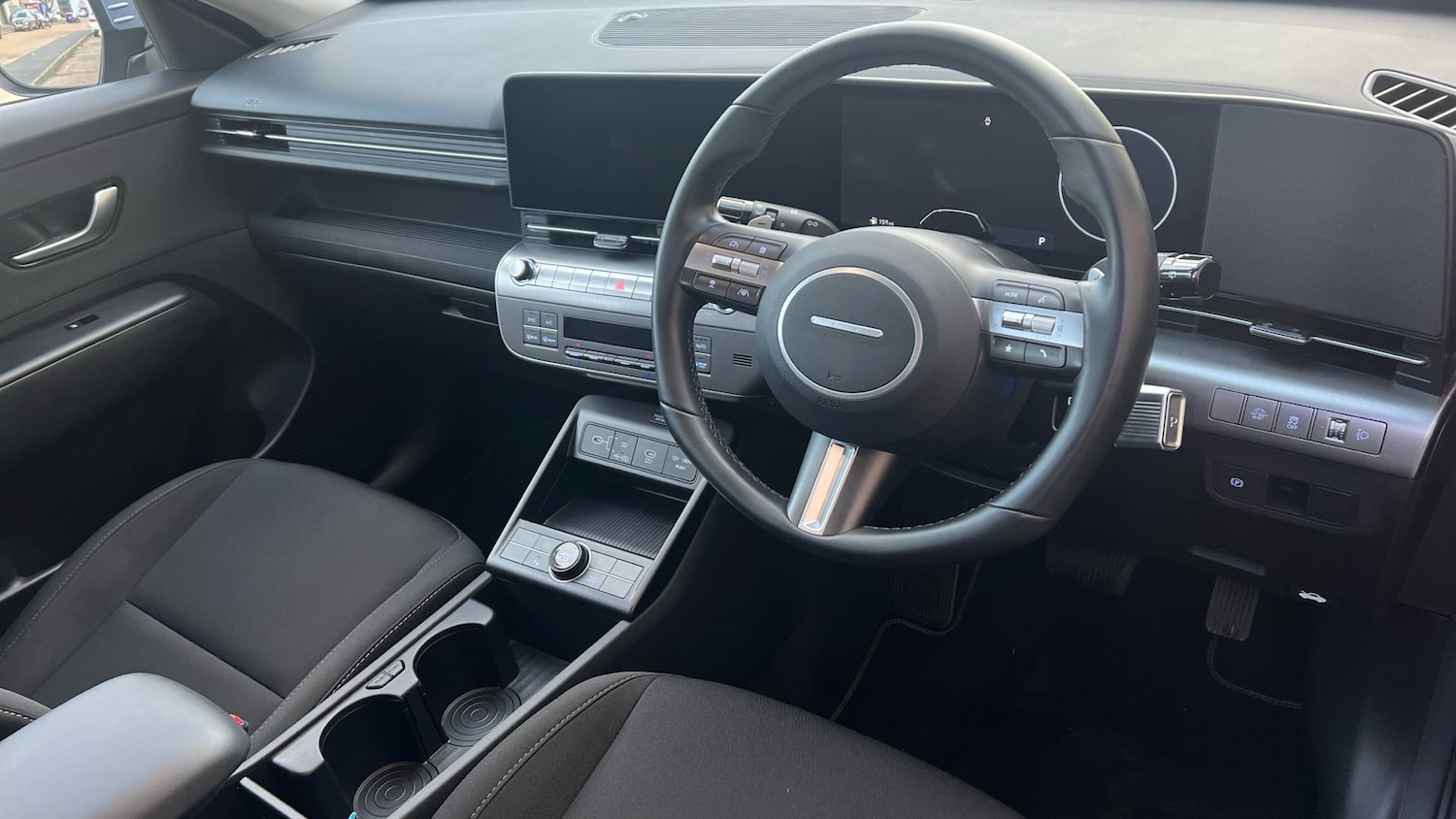 Used Hyundai KONA 2024 for sale - 77881311: Photo 6